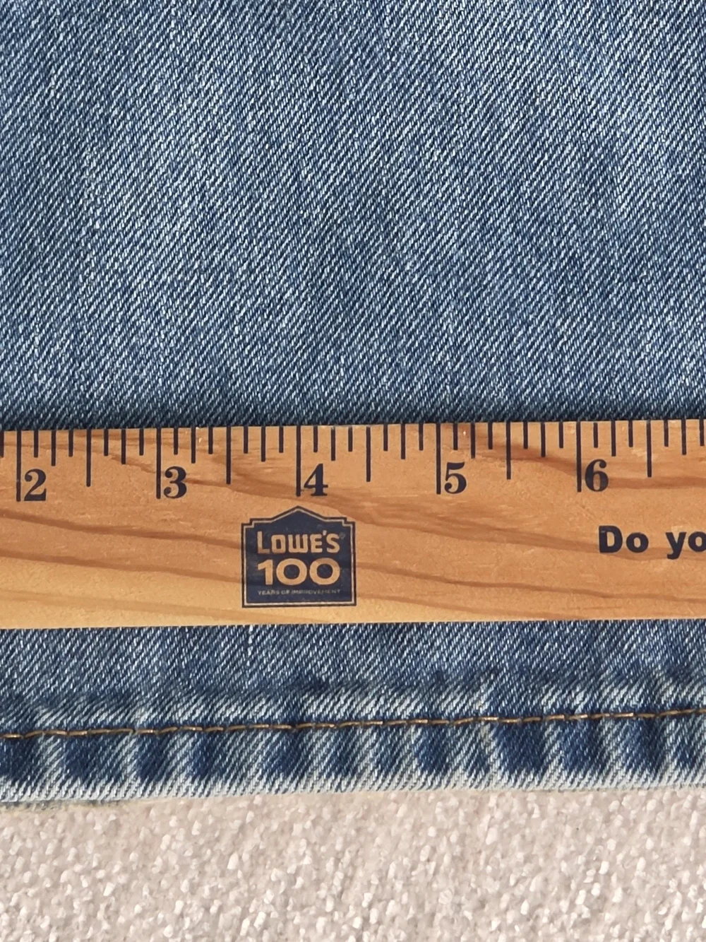 Levi's 505 Straight Fit Jeans Men's 36x36 Medium Wash Blue Denim Cotton. 2010